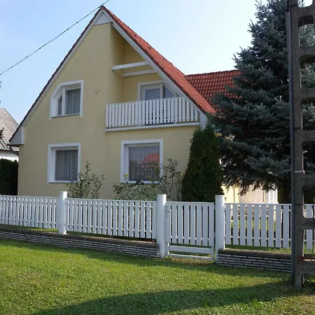 In - Balaton 19019
